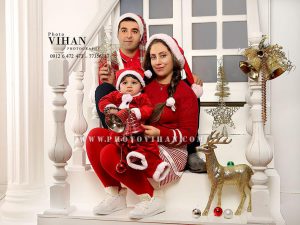 آتلیه کودک عکاسی کریسمس